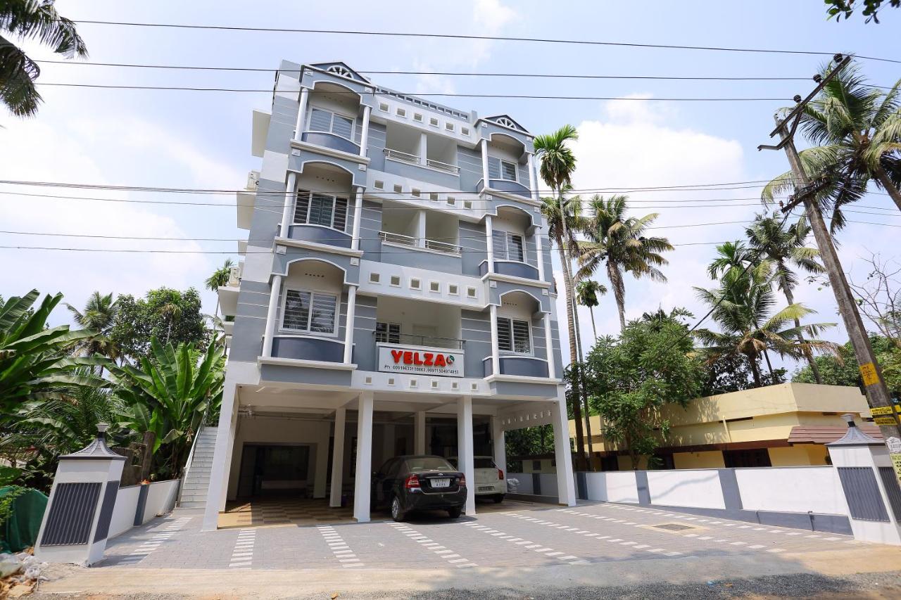 Yelza Hotel And Residence Alwaye Eksteriør bilde