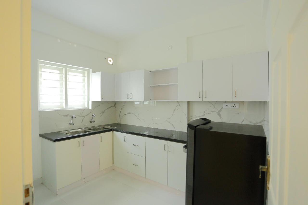 Yelza Hotel And Residence Alwaye Eksteriør bilde